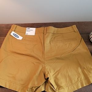Womens shorts / darker gold tan